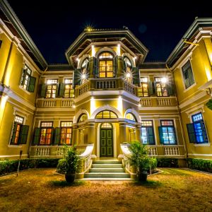 Need a Hotel Website?